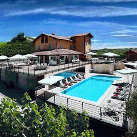 Mongalletto Castellinaldo Exteriör bild